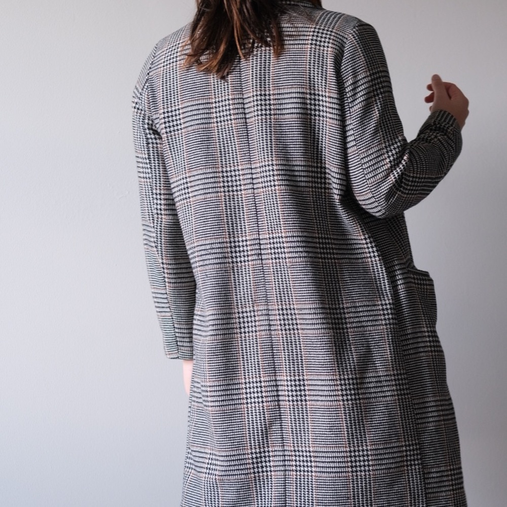 H&M wool-blend houndstooth jacket, size 10 US